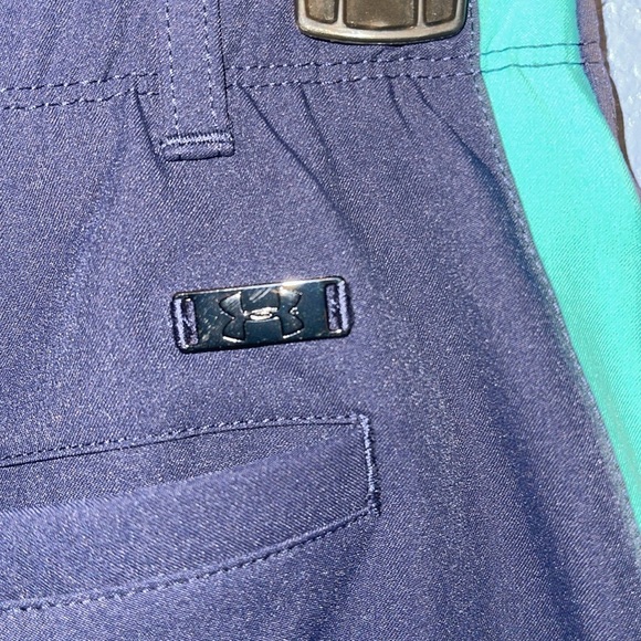 Under Armour Golf Skort - Navy Blue - size 6. FF - Picture 3 of 6